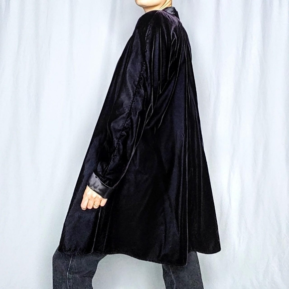 SOLD 80s velvet vintage swing jacket - Picture 2 of 5